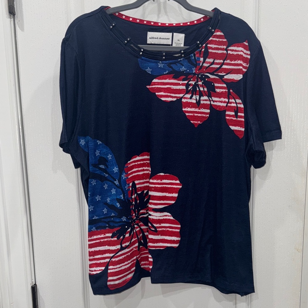 Alfred Dunner Patriotic Floral Tee
